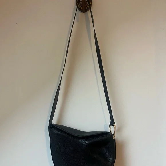 Polene Tonca Bag in textured leather - Picture 6 of 11